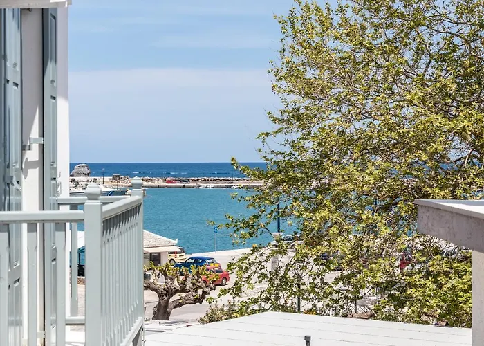 Guest house Marialena 3*